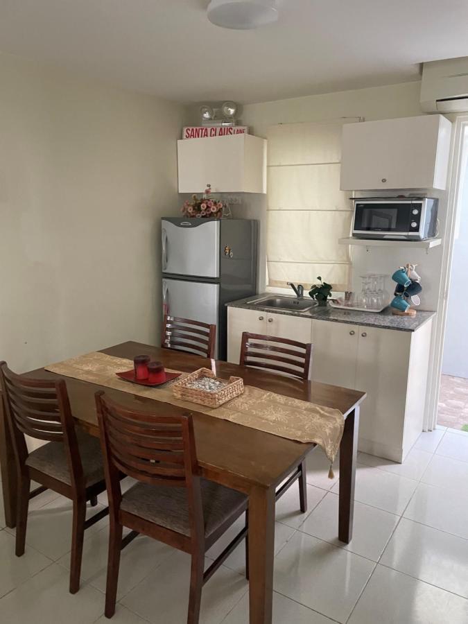 3 Bedrooms 3 Baths Victorian Style Townhouse Fully Furnished Batangas Exterior photo